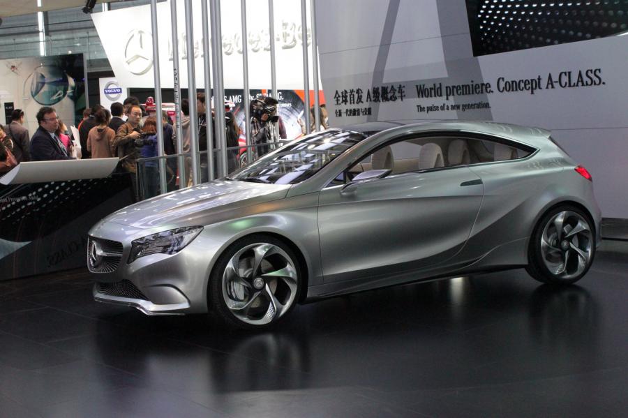  Mercedes-Benz A-Class Concept 2011 года  (фото 5 из 129)